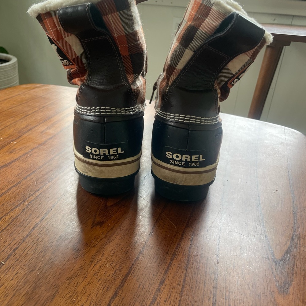 Sorel Black and Brown Winter Rain Boots with Waterproof Design - Picture 4 of 6